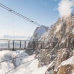 גשר התלוי Suspension bridge
